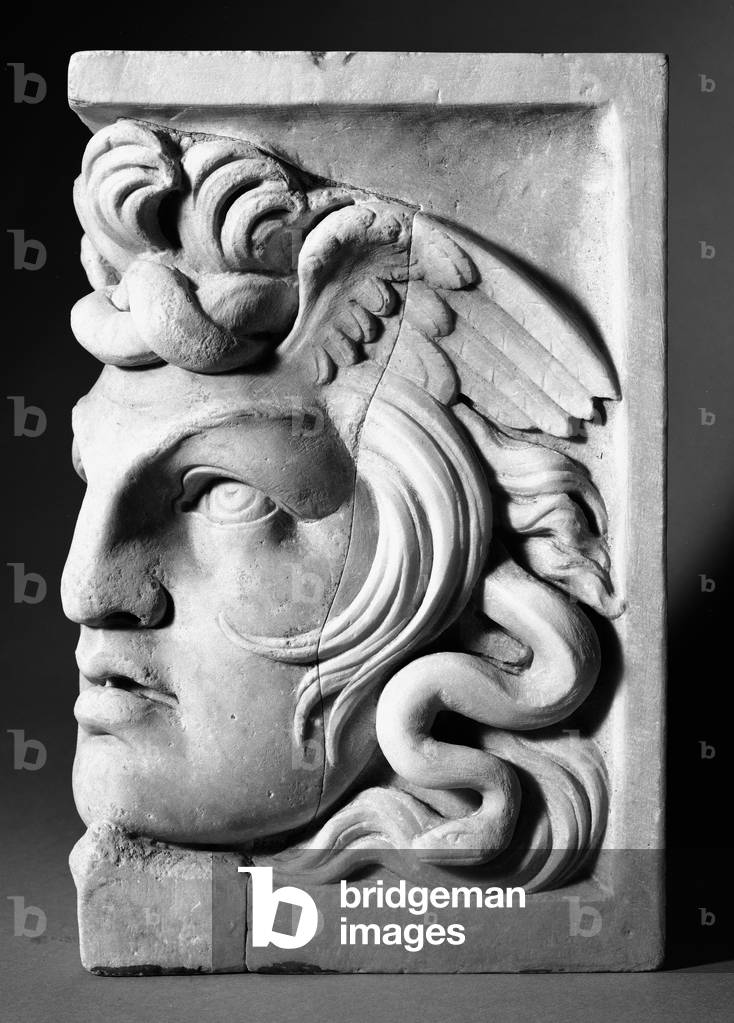 Sarcophagus corner fragment (marble)