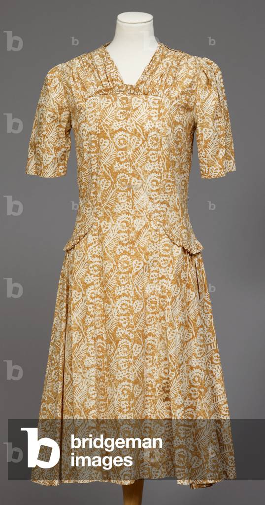 Dress made from 'Little Flower', c.1921-24 (cotton)