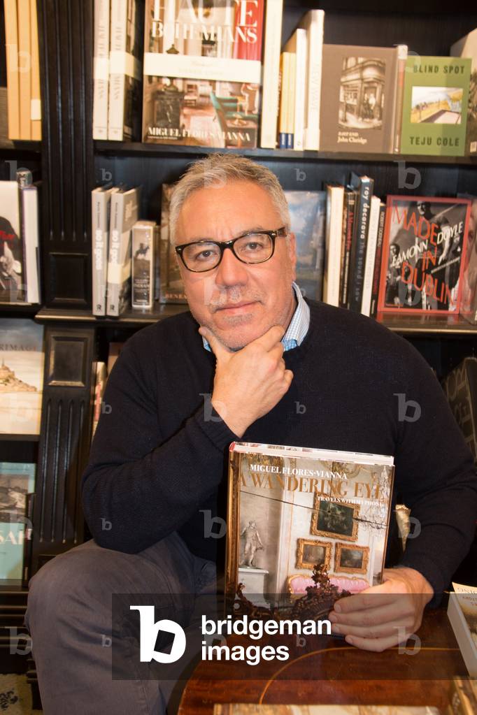 Miguel Flores-Vianna, Hatchards Christmas Customer Evening, Piccadilly, London, UK, 2019 (photo)