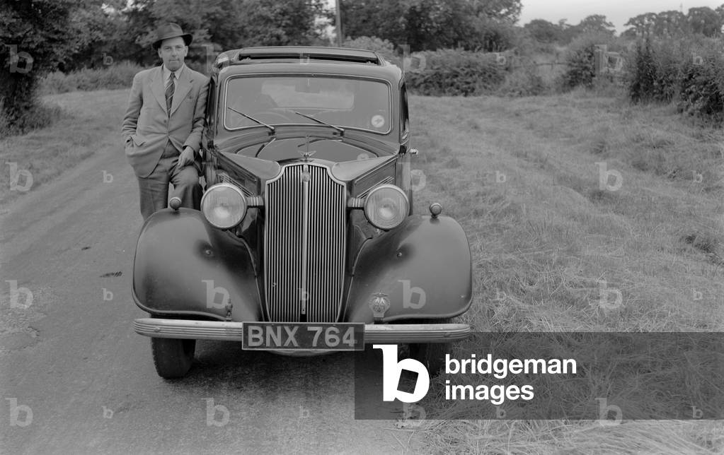 Cyril Bull (Reg Bull brother) and his Vauxhall 12/6 Registration BNX 764 near Burton Hastings. 2 August 1951
