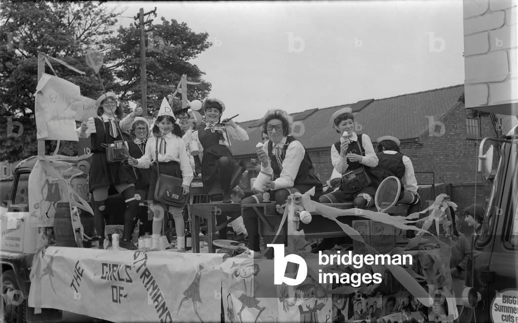 Nuneaton Carnival Procession. The Girls of St Trinian's, pictured in Caldwell Road, Nuneaton. Saturday 5 June 1965