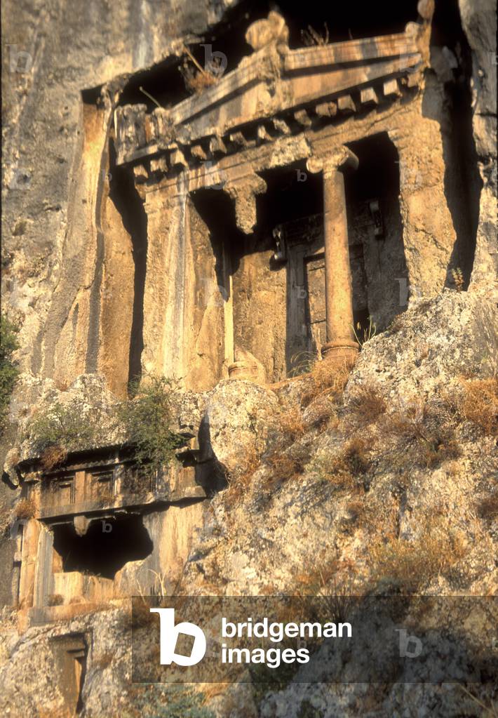 Lycian rock tomb (photo)