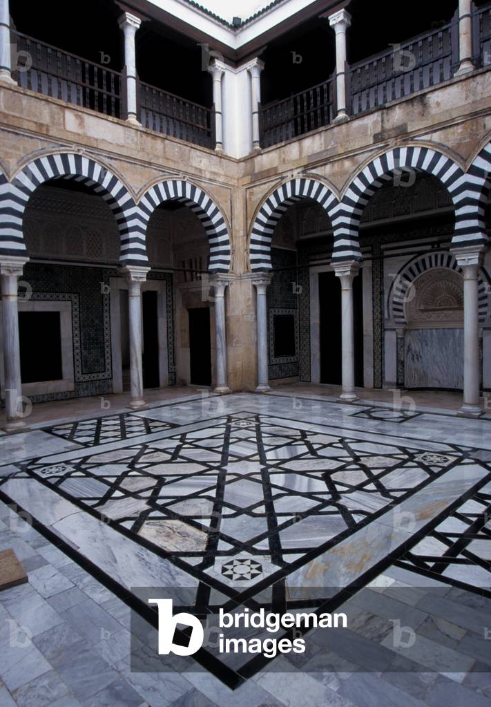 Zaouia of Sidi Abid el-Ghariani, Kairouan, Tunisia (photo)