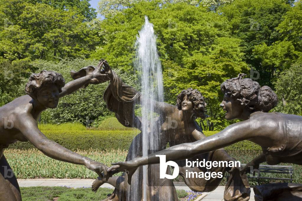 Untermeyer Fountain in the Conservatory Garden, Central Park (photo)