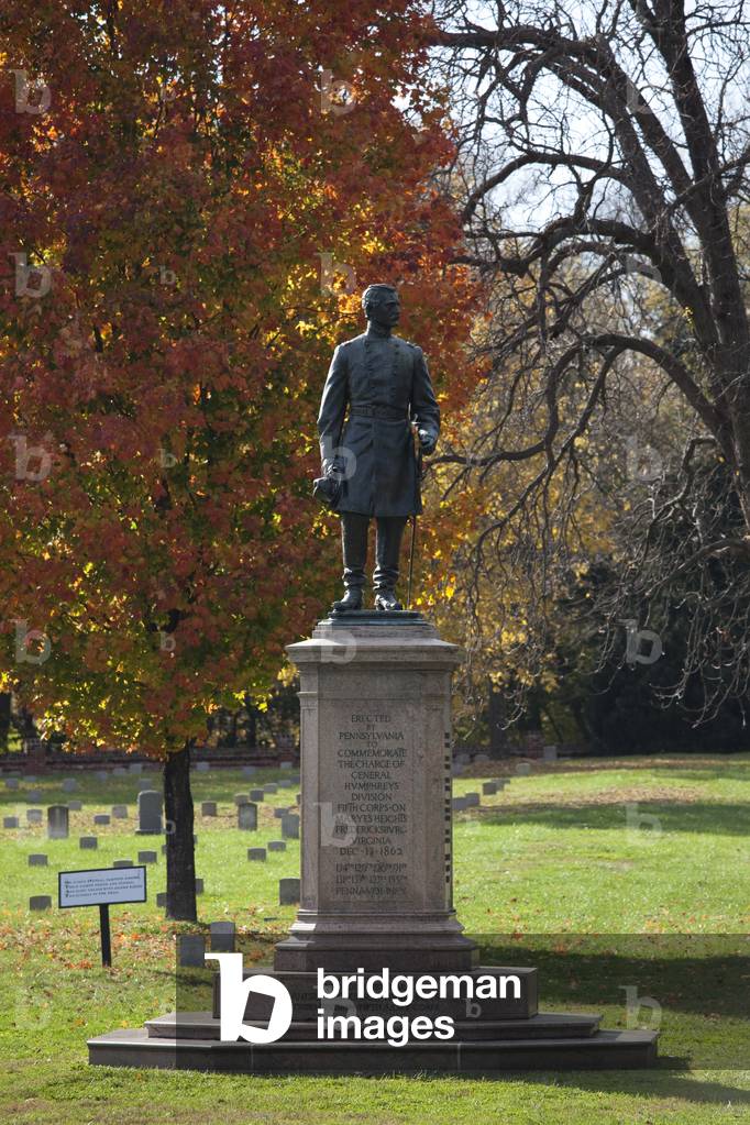 Fredericksburg National Cemetery containing the graves of Union soldiers killed in the civil war Battle of Fredericksburg (photo)
