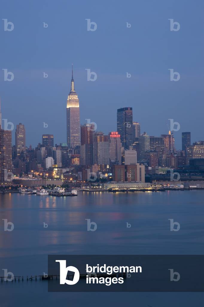 Manhattan skyline from New Jersey (photo)