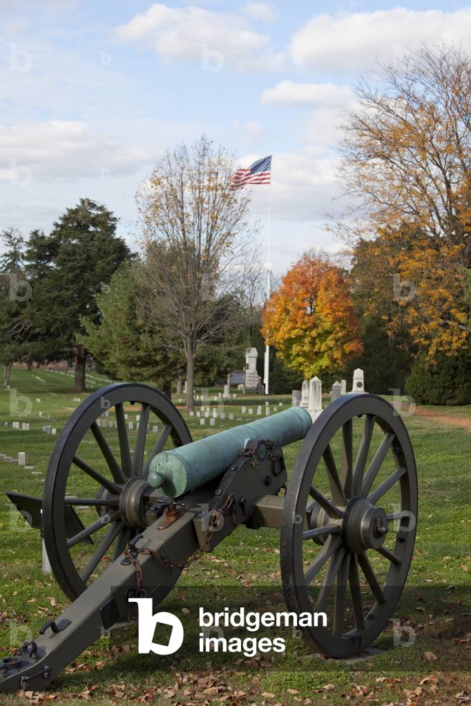 Fredericksburg National Cemetery containing the graves of Union soldiers killed in the civil war Battle of Fredericksburg (photo)