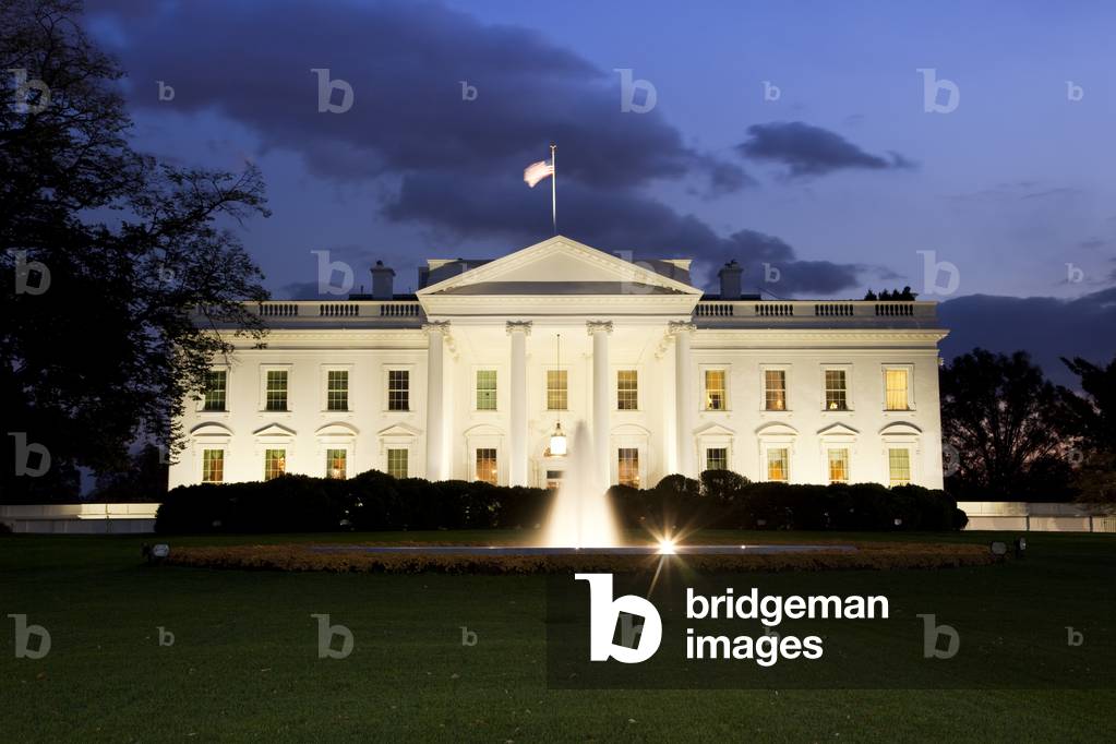 The White House (photo)
