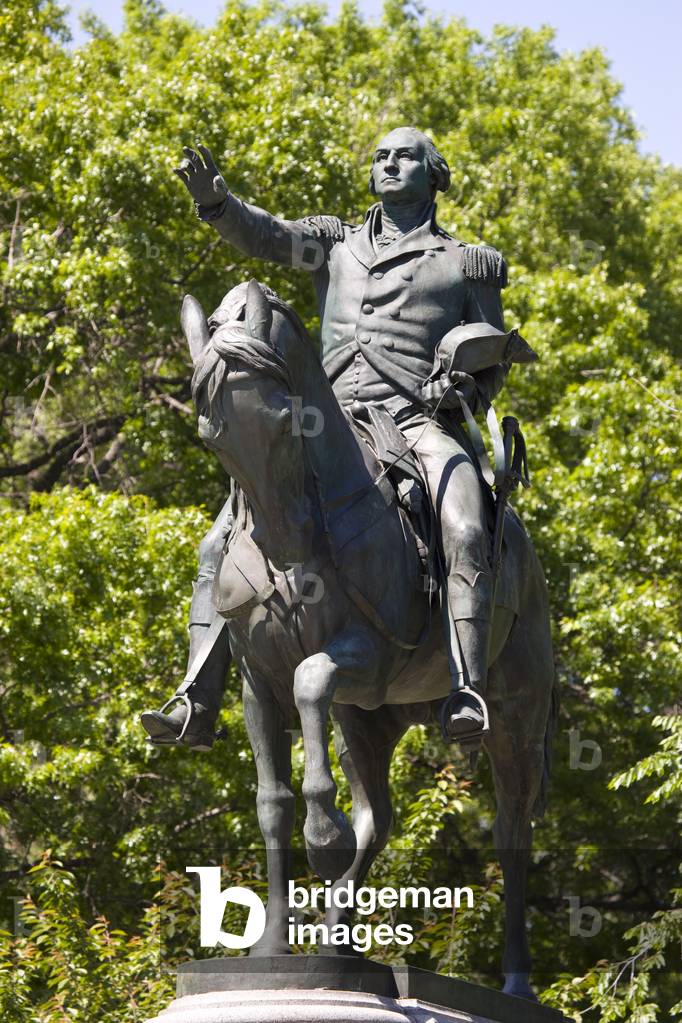 George Washington statue at Union Square Park (photo)