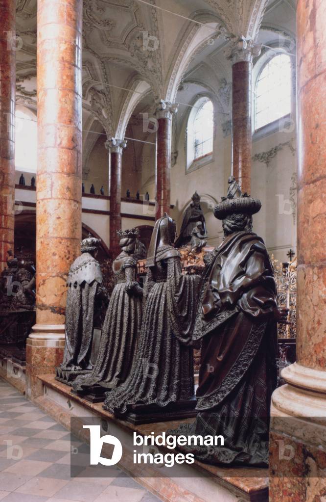 Tomb of Maximilian I (1459-1519) view of four bronze figures of mourners, possibly ancestors, relatives or contempories, the design attributed to Gilg Sesselschreiber, 16th century (photo) (see also 1031, 1033, 68696-97)