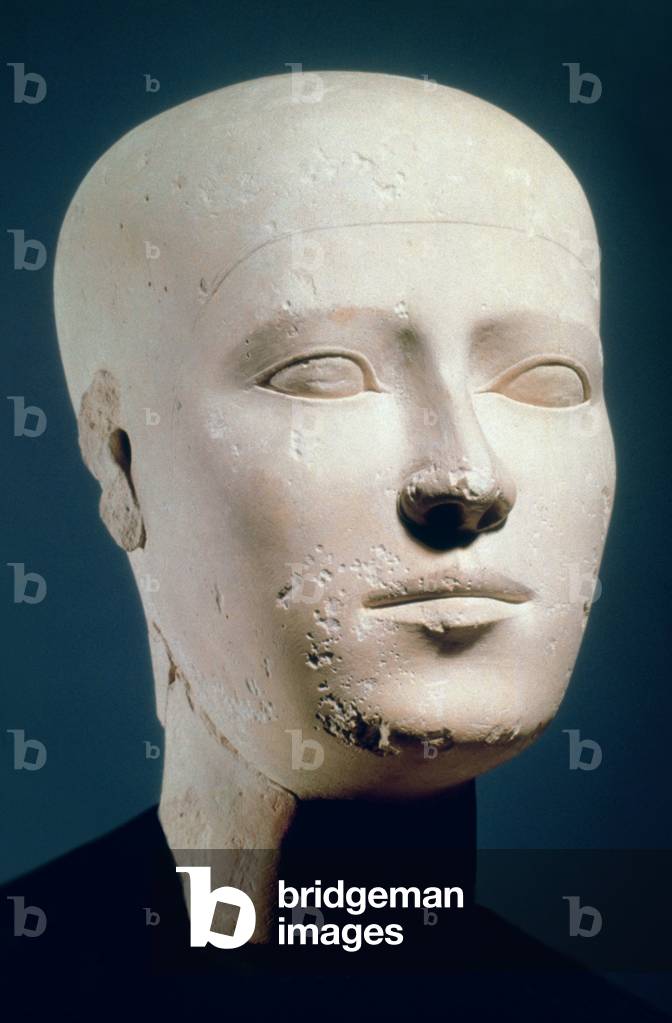 Portrait head from the graves of the Giza necropolis, c.2600 BC (limestone)