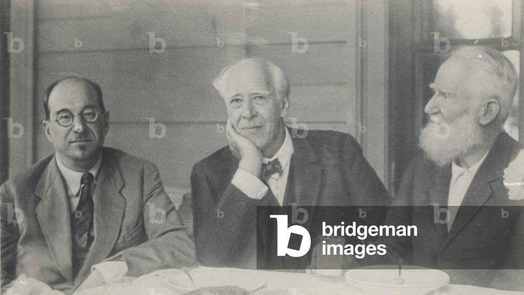 People's Commissar Anatoly Lunacharsky with theatre director Constantin Stanislavski and playwright George Bernard Shaw (b/w photo)