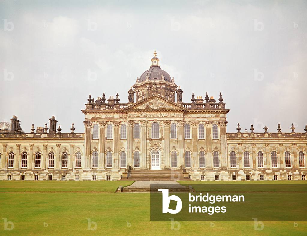 View of Castle Howard (photo)