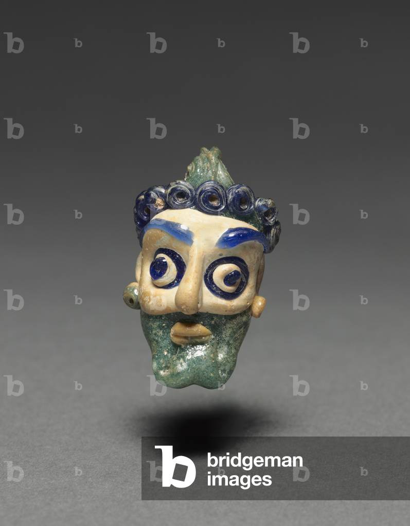 Head Pendant, 600-500 BC (glass) 