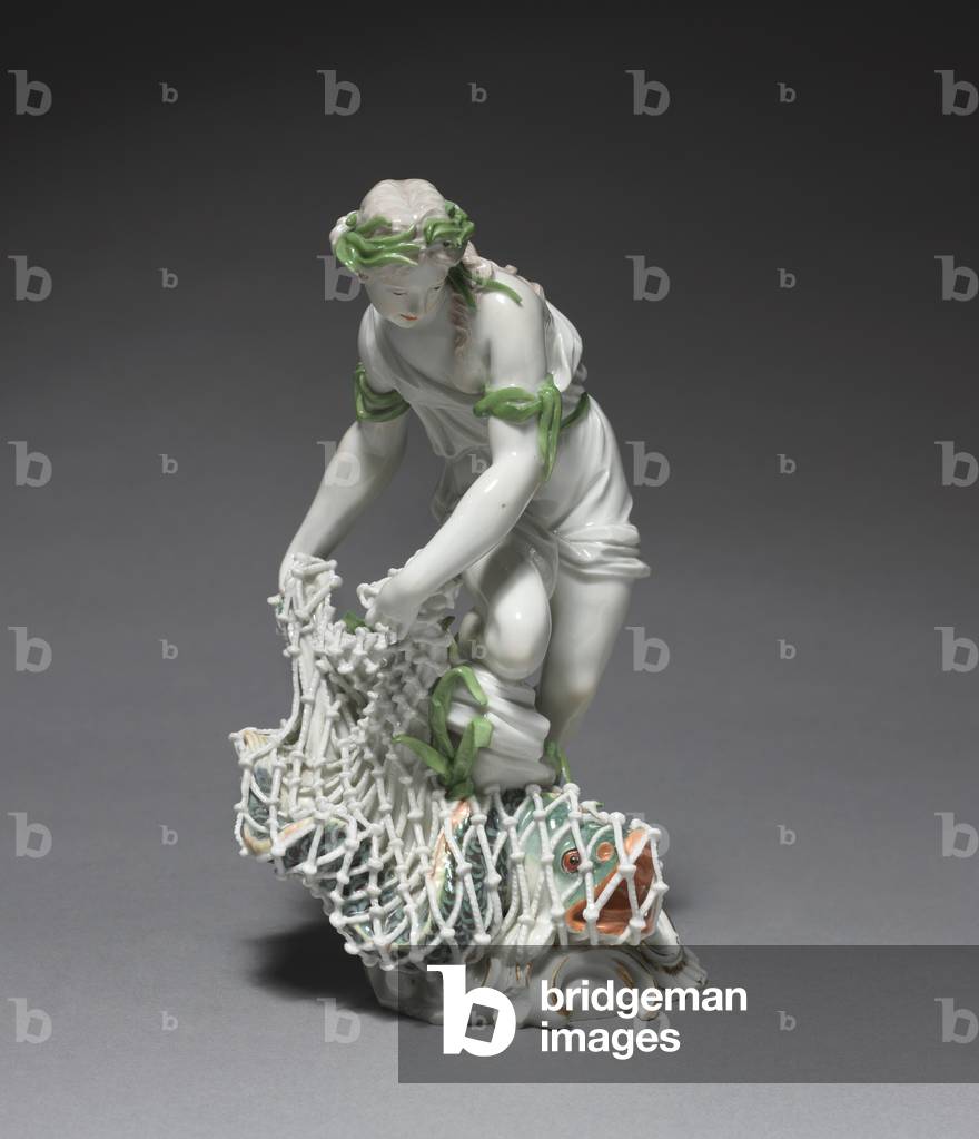 Fisherwoman, manufacturer Ludwigsburg Porcelain Factory, Germany, c.1765 (porcelain with enamel and gilt decoration) 
