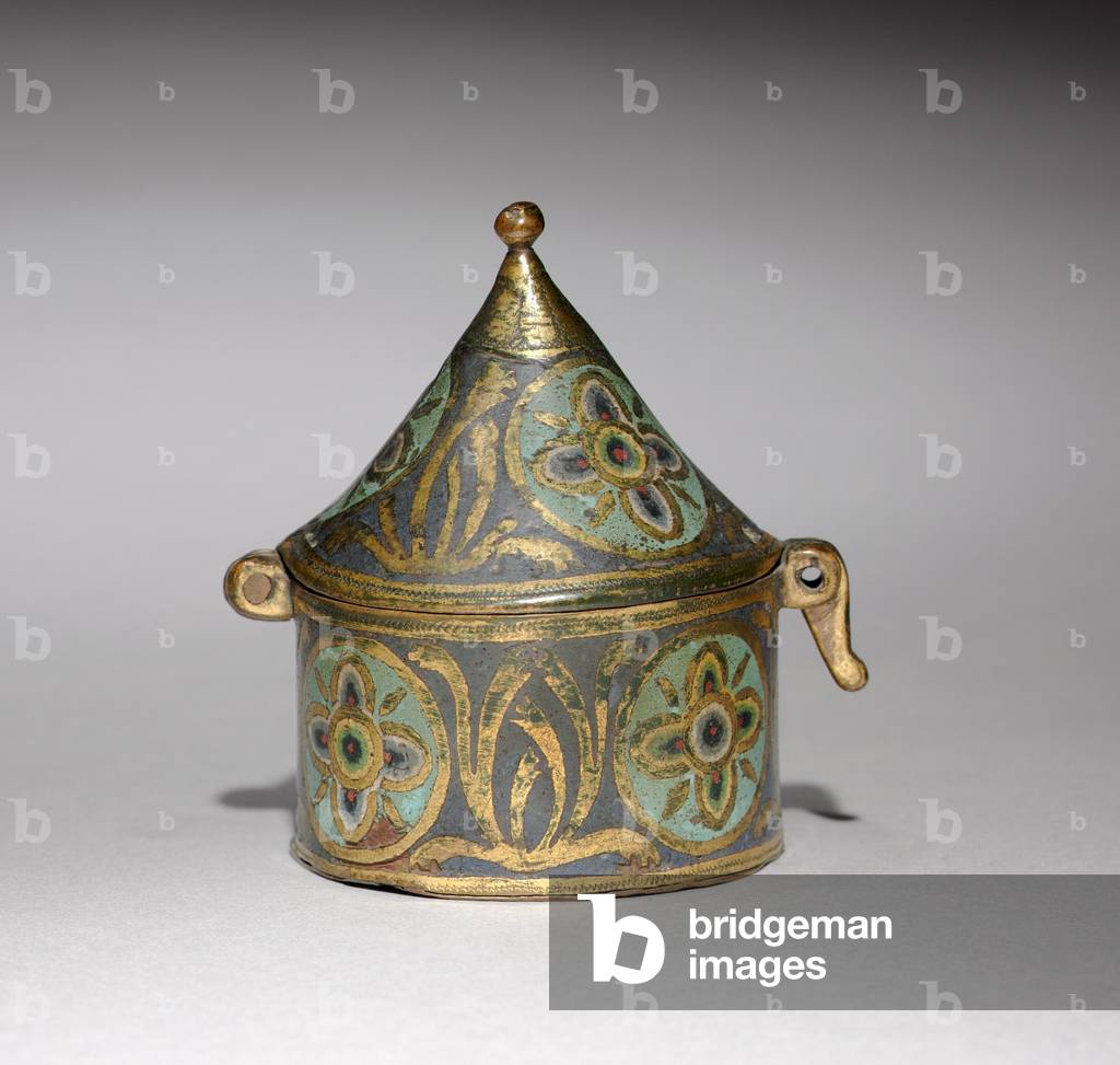 Pyx, c.1250 (gilded copper, champlevé enamel)
