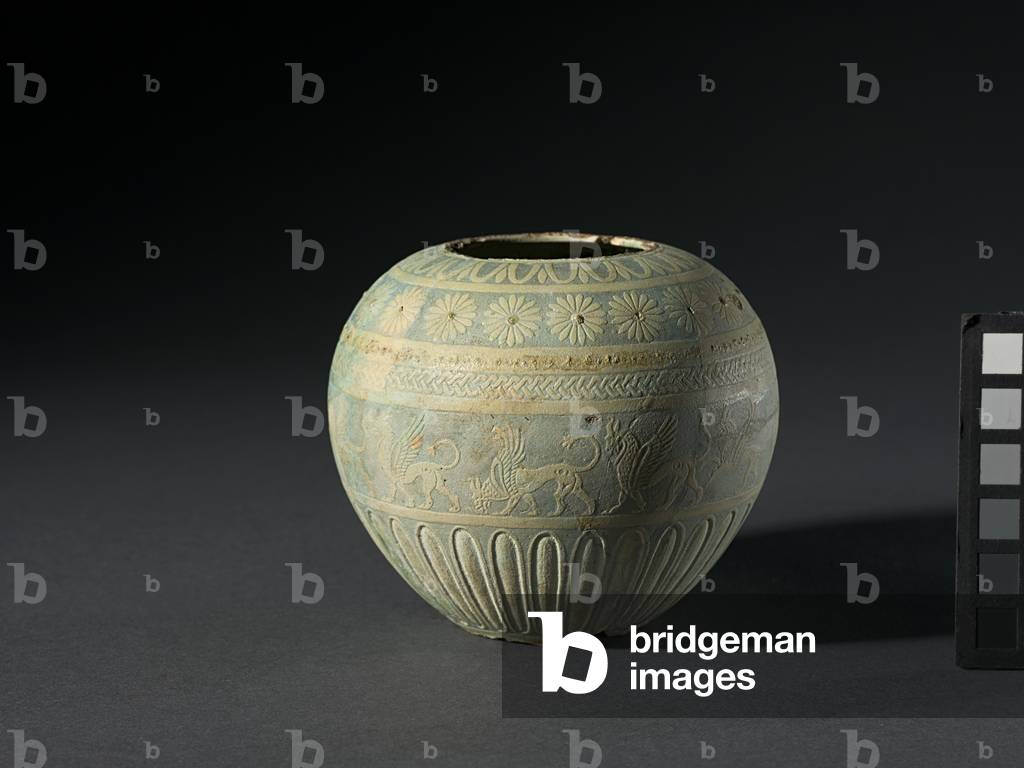 Mit Rahina Ware Vessel, 200-100 BC (polychrome faience)
