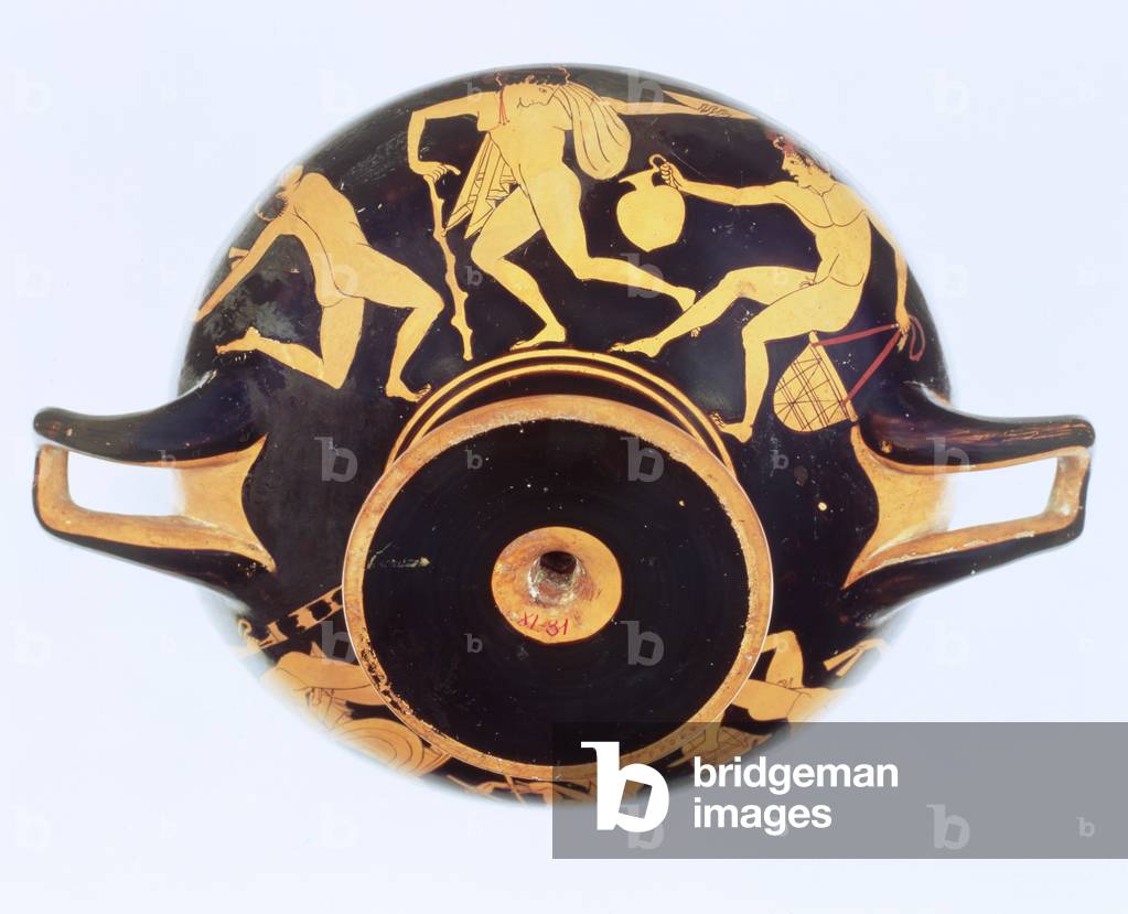 Attic Red-figure kylix, 500-480 BC (ceramic)