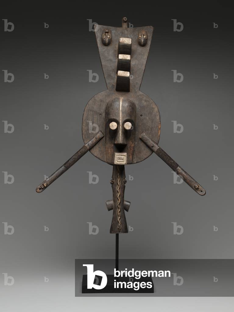 Water spirit headdress, c.1930-50 (wood, pigment & metal)