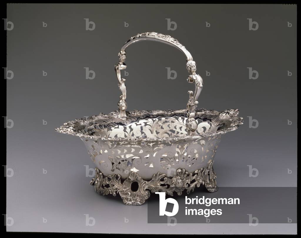 Cake basket, 1739 (silver)