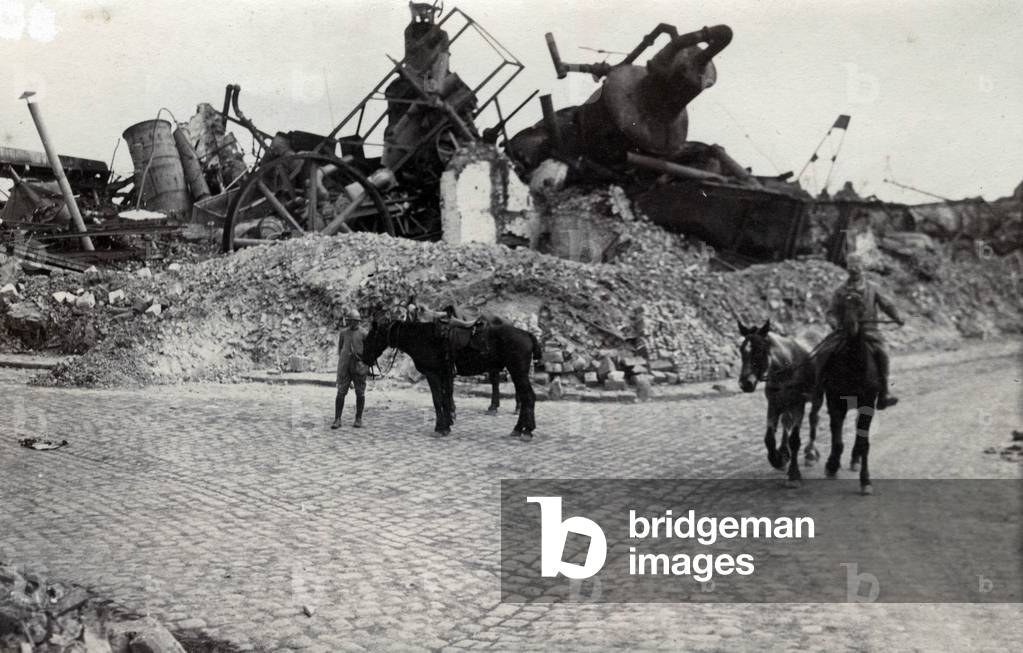 First World War (1914-1918): the ruins of a sugar factory in the region of Seraucourt le Grand (Aisne), 22/05/1917