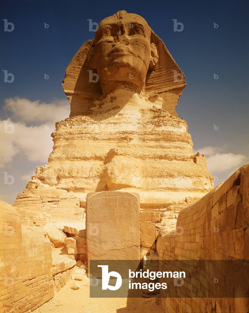 The Sphinx, dating from the reign of King Chephren, Old Kingdom and the dream stele of Tuthmosis IV (1419-1386 BC) New Kingdom (photo)