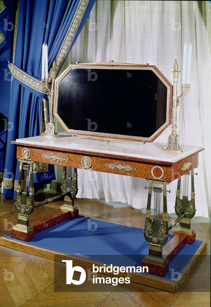 Dressing table belonging to Empress Josephine (1763-1814) (wood & bronze)