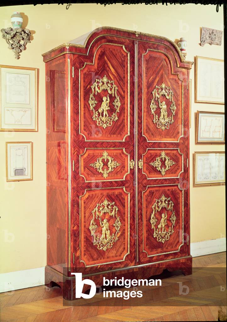 Regency style wardrobe, 1725-30 (wood)