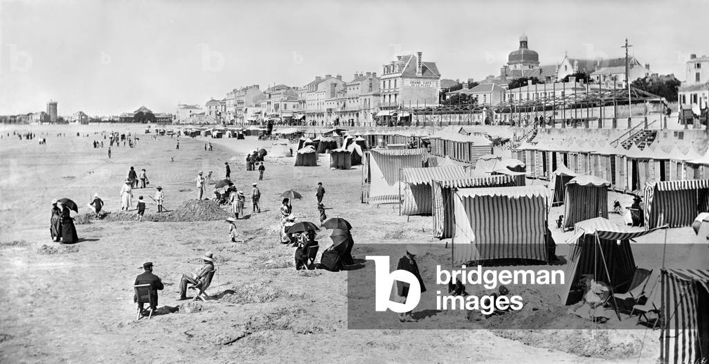 Les Sables-d'Olonne, c.1900 (b/w photo)
