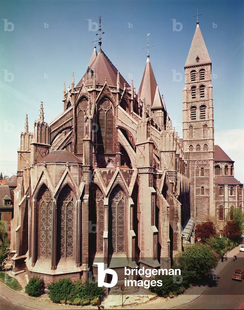 Tournai Cathedral: View of the north end (photo)