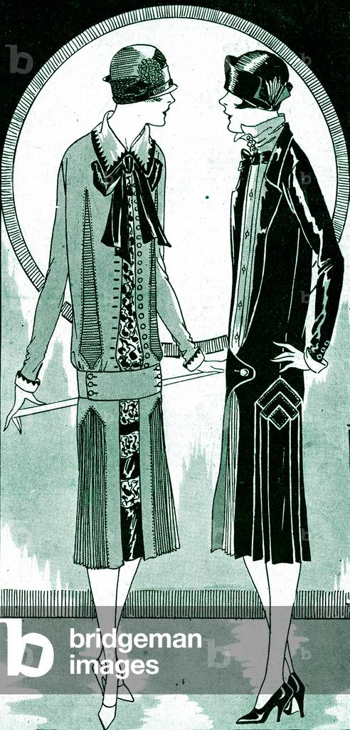 Fashion: silk dresses in May 1925