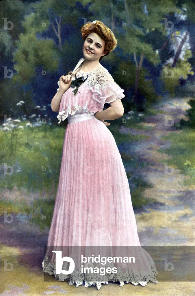 French fashion in 1902 (print)