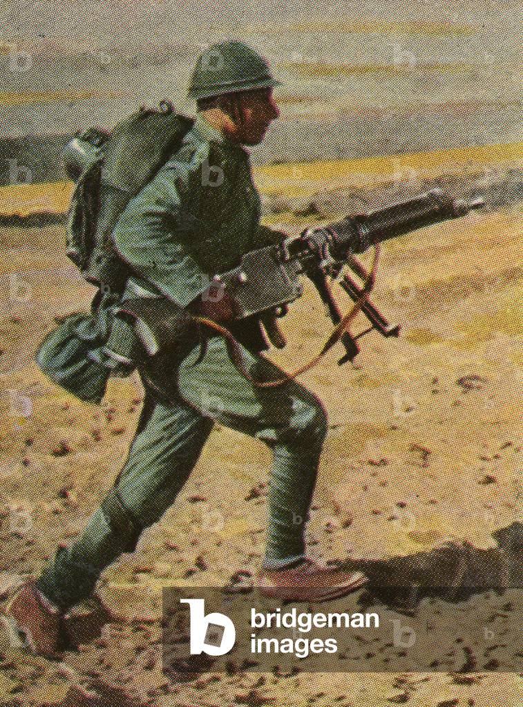 Polish infantryman with heavy machine gun