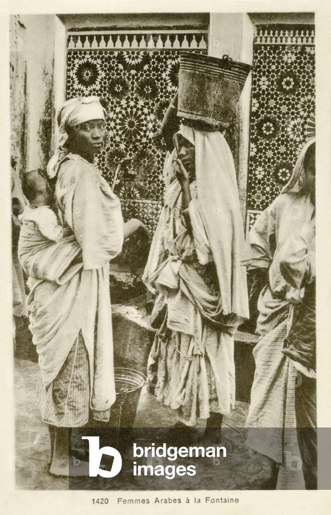 Moroccan women at a fountain in Casablanca