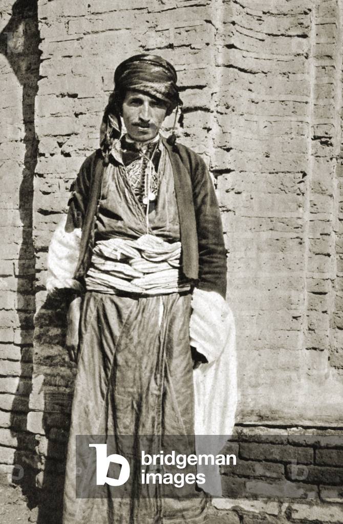 Iraq - Kurdish tribesman