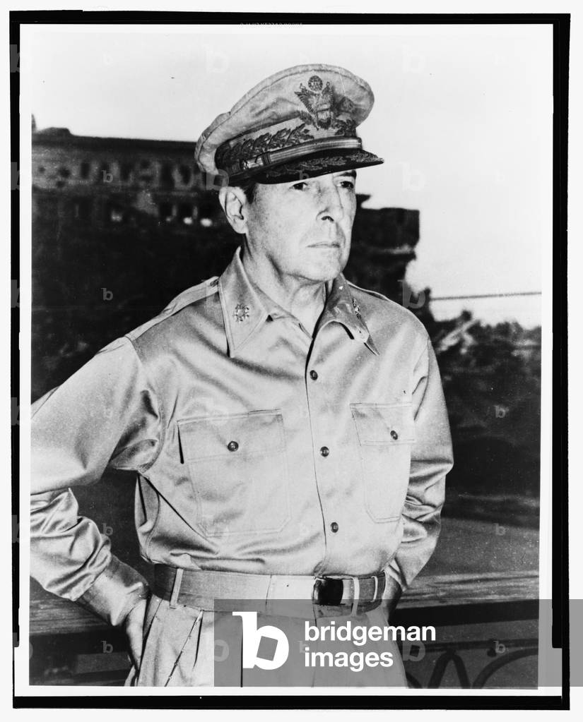 General Douglas MacArthur, August 24, 1945 (b/w photo)