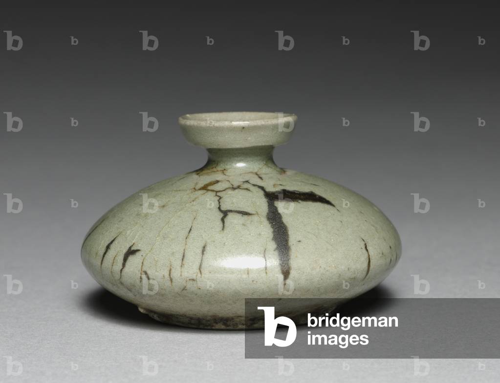 Image of Artifact depicting Oil Bottle 1101 by Korean Artist
