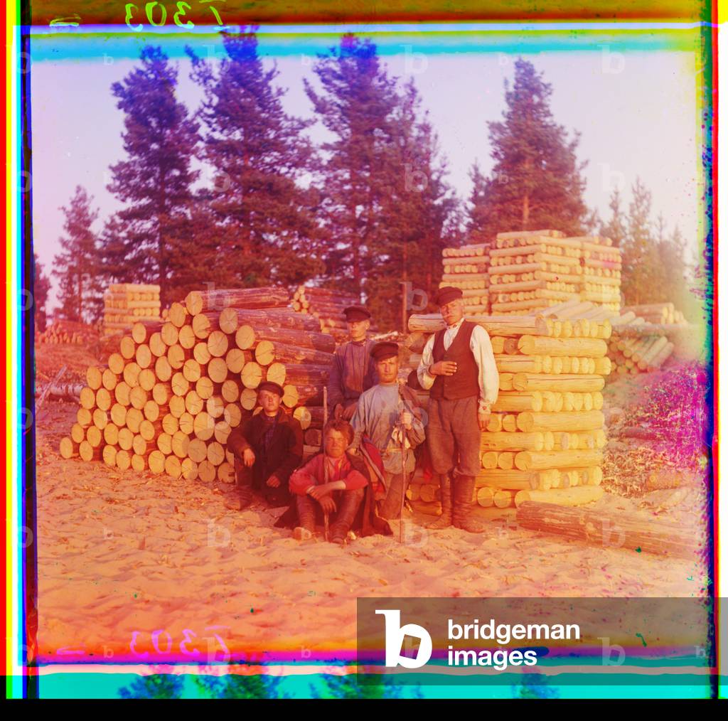 Woodcutters, Svir River, Volga-Baltic Waterway, Russia, 1909 (photo)
