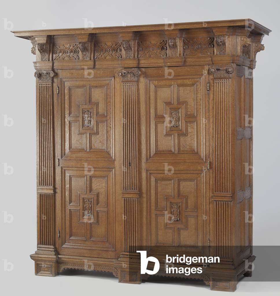 Cupboard with ionic columns, 1607 (oak)