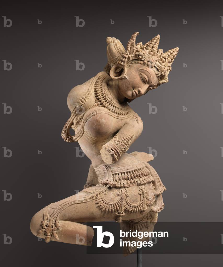 Celestial dancer (Devata), c.1050 (sandstone)