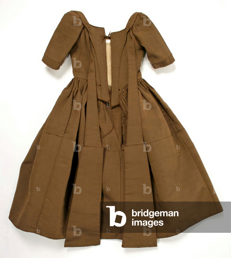Dress, c.1740 (wool & silk)