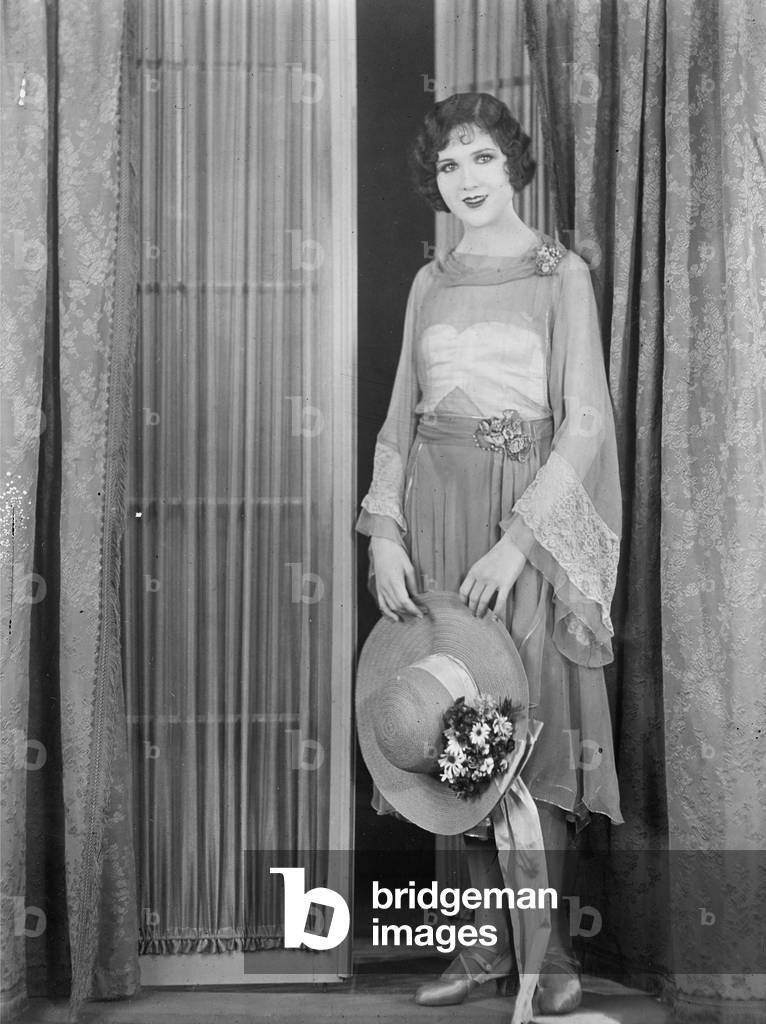 Mary Brian (b/w photo)