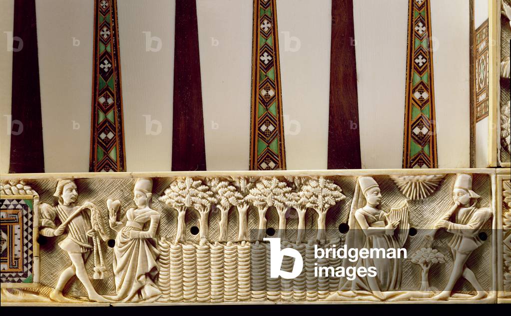 Border of a backgammon board depicting a pair of lovers, 1415 (ivory)