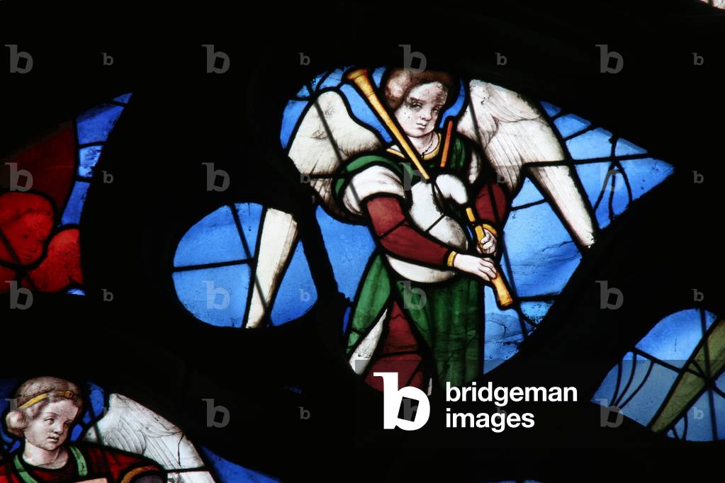 Window depicting a Musical Angel (stained glass)
