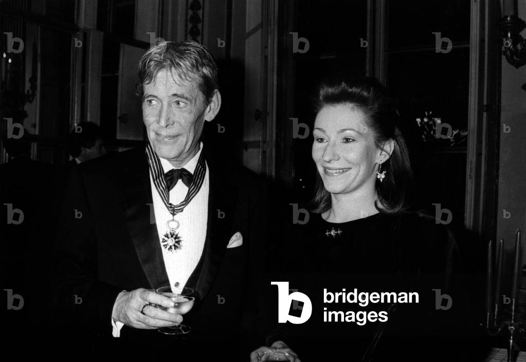 Peter O'Toole Receiving Honorary French Cultural Medal here With his Wife in Paris December 21, 1988 (b/w photo)