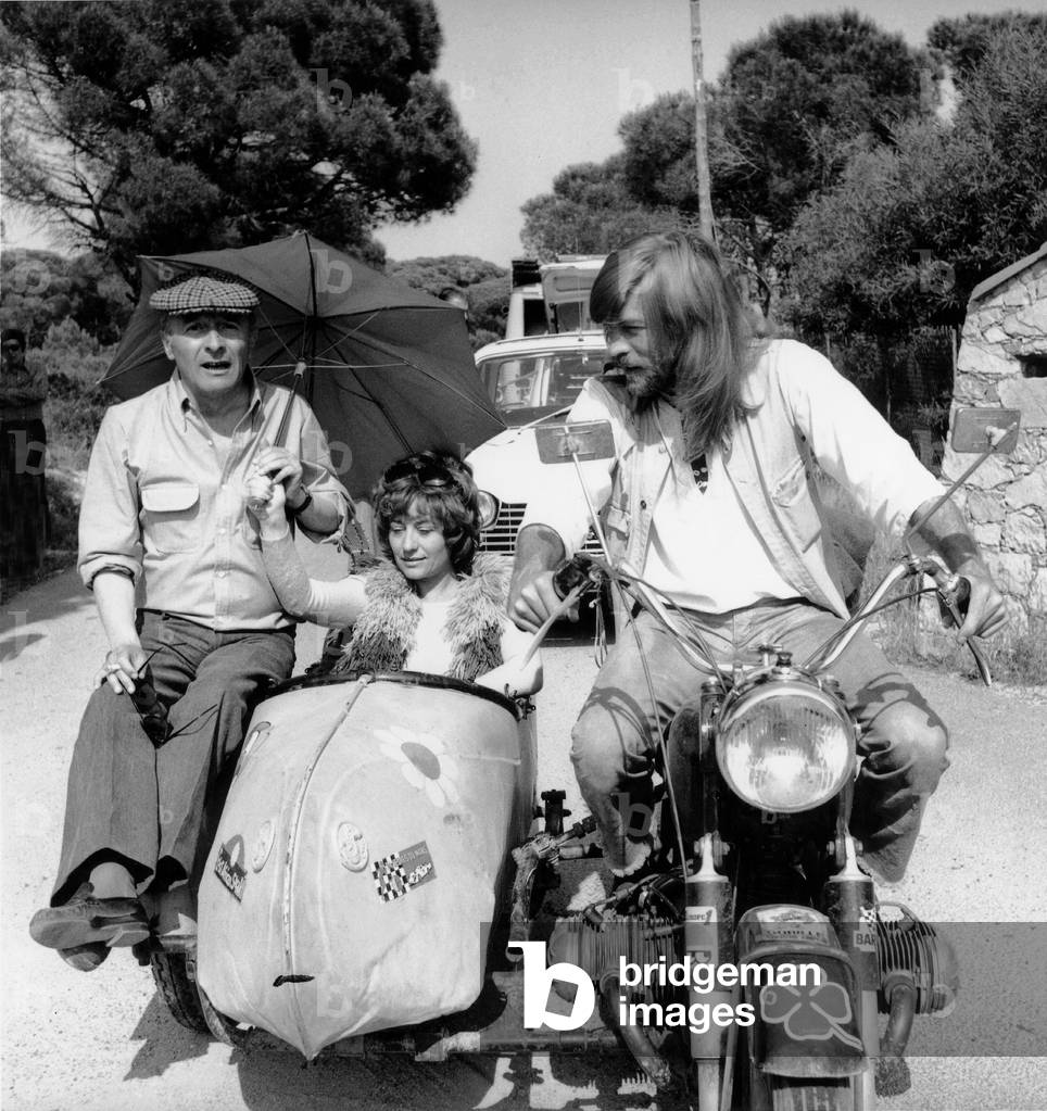 Michel Audiard Annie Girardot and Charles Southwood on Set of Film She No Longer Talks She Shoots June 01, 1972 (b/w photo)