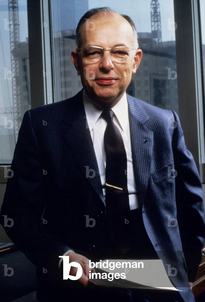 Levy Reymond Chairman of Renault in 1986  (photo)