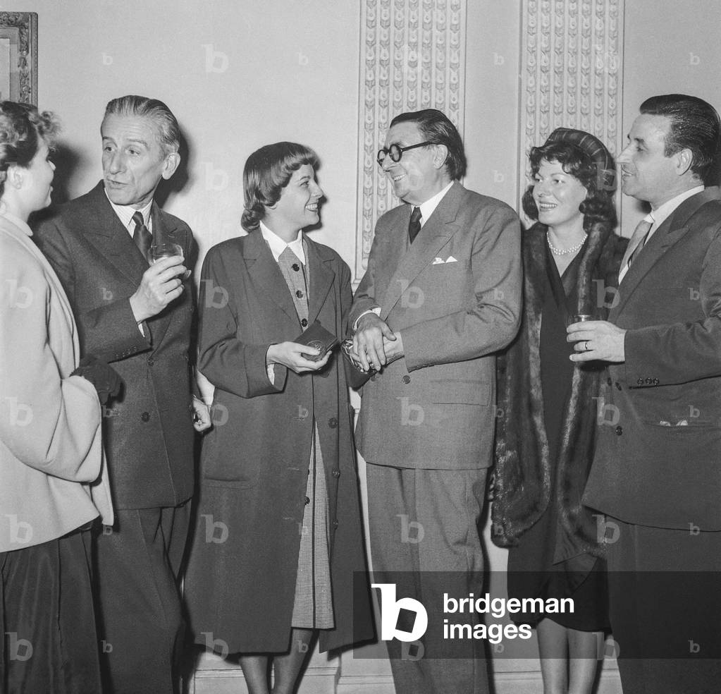 Prix Suzanne Bianchetti (prize given to a promising young actress), Paris, October 17, 1950 : Raymond Bernard, Christiane Lainier (prize-winner), Rene Jeanne, June Astor and Christian Jaque (b/w photo)