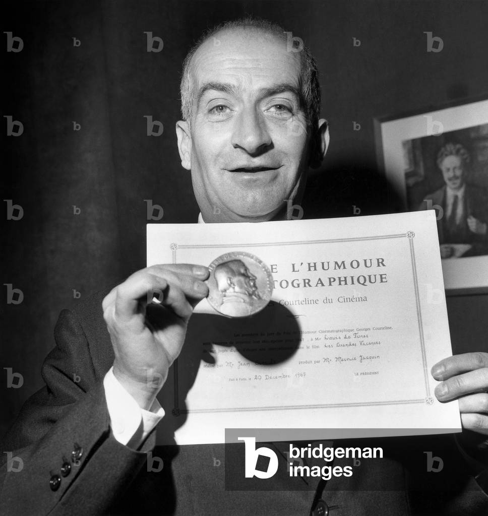 Louis De Funes With Humour Prize Georgescourteline For his Role in Film 