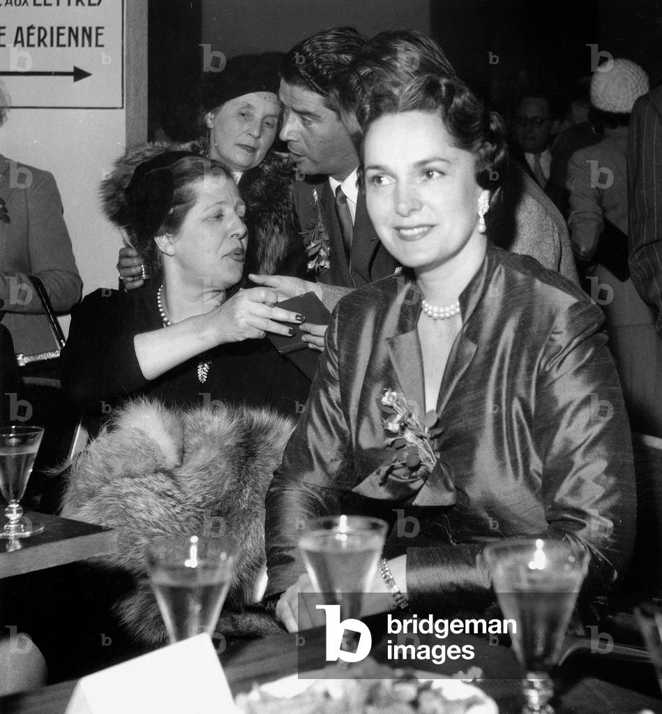 The Begum (Fourth and Last Wife of Aga Khan Iii) during Cannes Film Festival April 24, 1952 at Opening Cocktail (b/w photo)